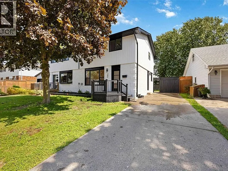 340 Trudeau Dr #LOWER — Photo 1