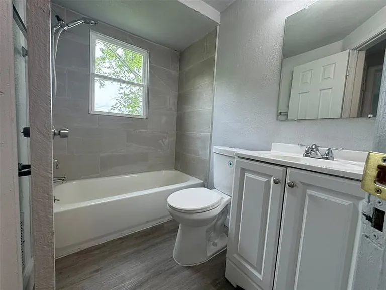 12651 Kelly Rd — Photo 8