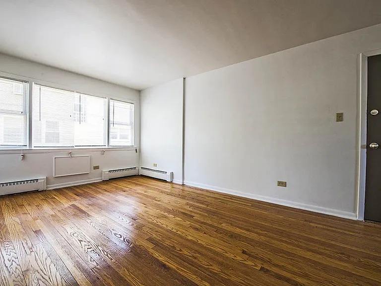 470 Gordon — Photo 26