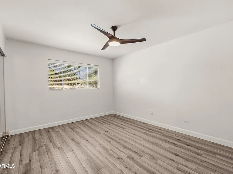 2219 N 74th Pl — Photo 25