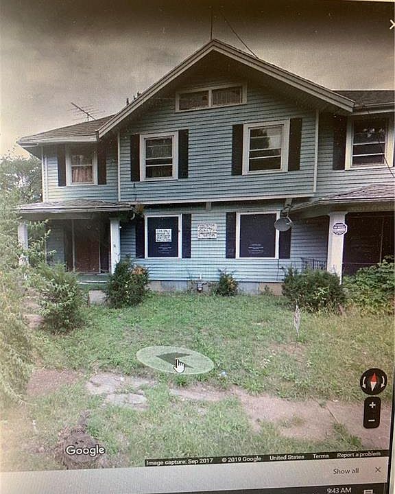 1st image of 27 Elmwood Ave E