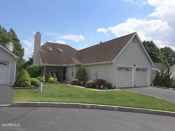 96 Hazel Drive, Freehold, NJ 07728