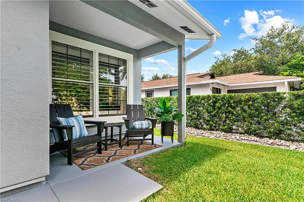 3 bed, 2.0 bath, 1128 sqft, $9,400 — Photo 4