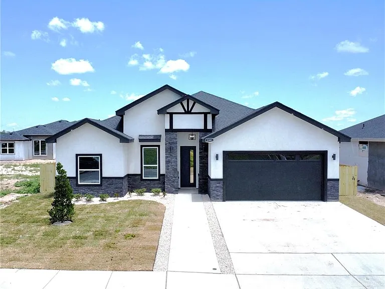 1001 Durango St — Photo 1