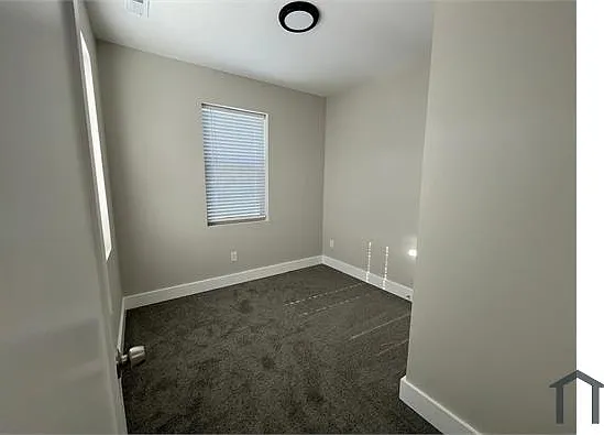 1701 2nd St NE #3 — Photo 5