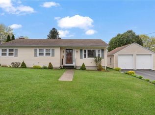 70 Silver Spring Ave E, Riverside, RI 02915