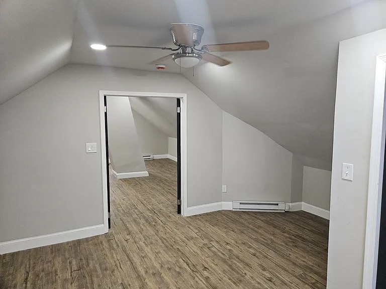 608 Homestead St #4 — Photo 15