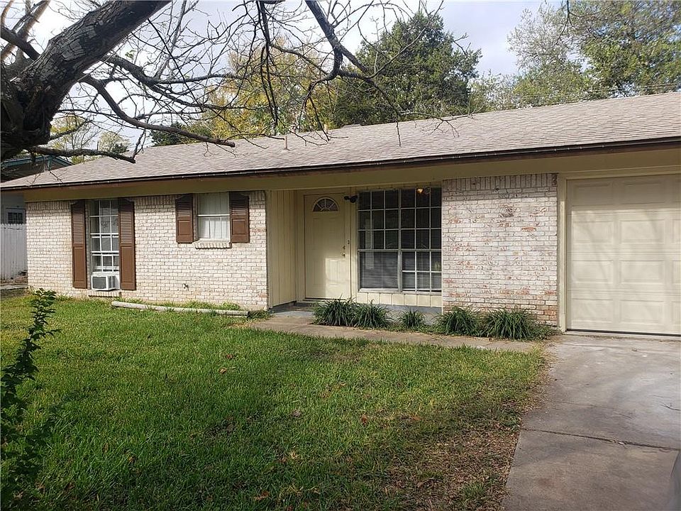 1st image of 5812 Blythewood Dr