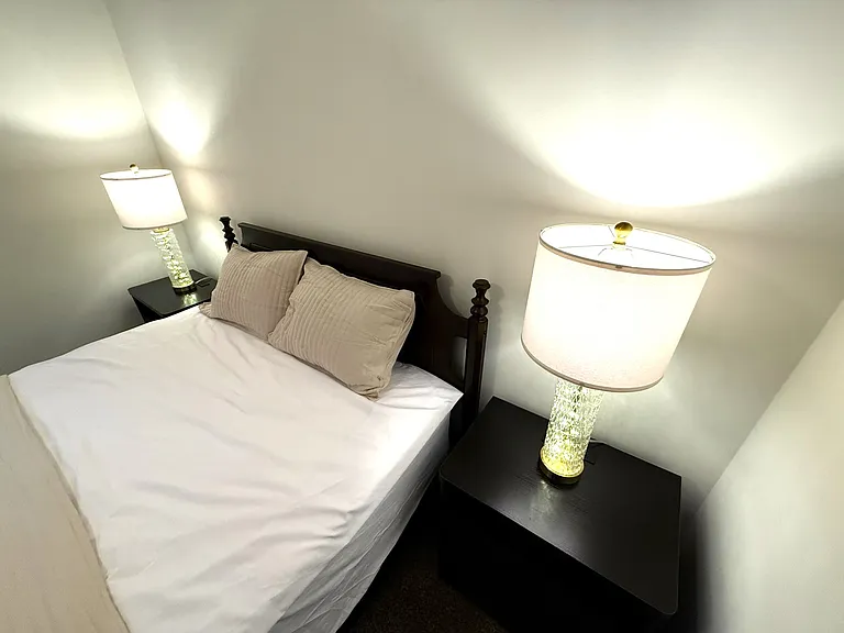 1617 Forest Ave #1 — Photo 11