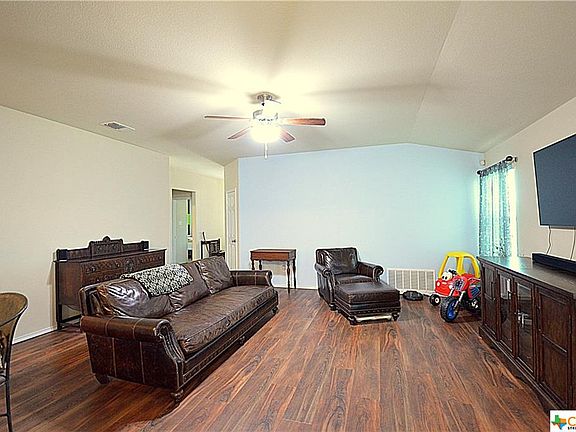5th image of 5920 Stanford Dr