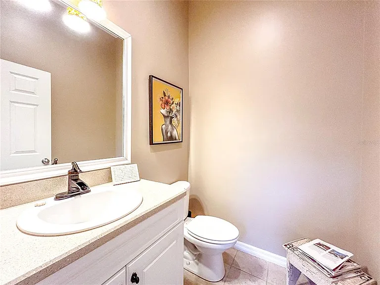 5339 NW 9th Ln — Photo 6