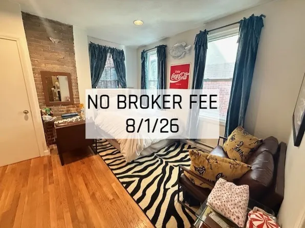 17 Greenough Ln #1, Boston, MA 02113