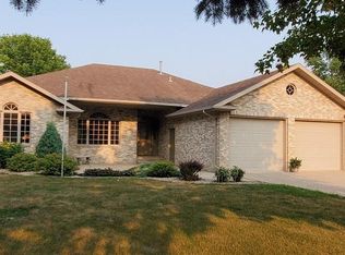 123 Par View Est, Montevideo, MN 56265