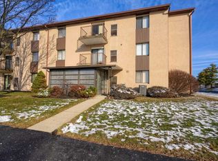 5885 Beechcroft Rd APT 101, Columbus, OH 43229