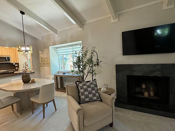 2nd image of 19421 Vineyard Ln