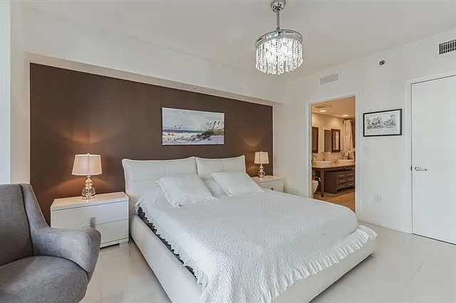 1 bed, $4,000 — Photo 4