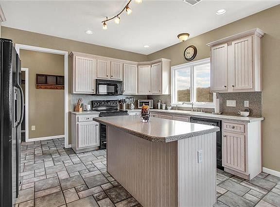 5th image of 2906 Grundsau Ct