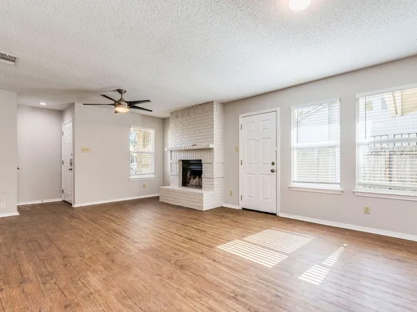 1110 Hyridge St, Round Rock, TX 78664