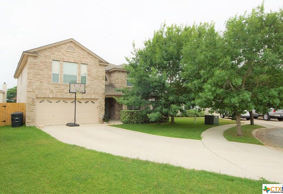1st image of 307 Sterling Cir