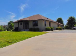 2732 S Moffet Ave, Joplin, MO 64804