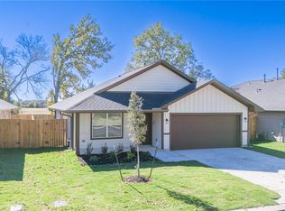 813 Roosevelt, Navasota, TX 77868