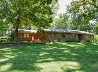 4111 E Tanglewood Rd, Rogersville, MO 65742