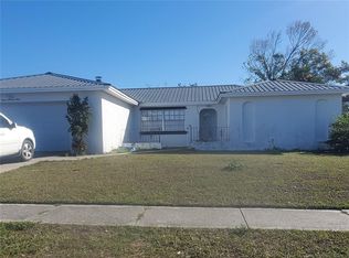 1101 Londonwood St, Brandon, FL 33510
