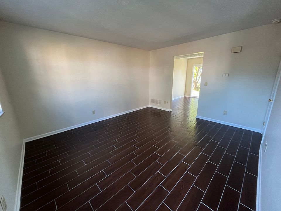 Elmore Court Townhomes 1441 Elmore Ave Columbus, OH Zillow