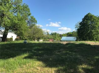 7951 Cherry Grove Rd, Reidsville, NC 27320