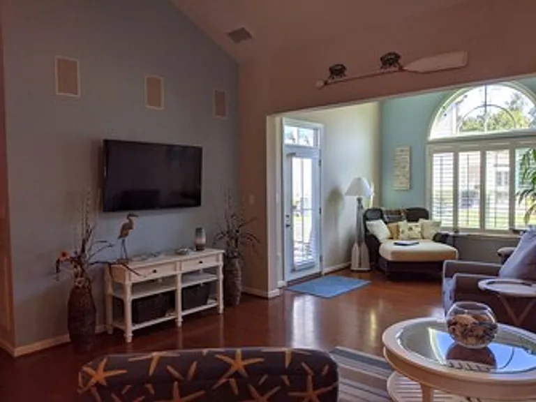 37024 Fairway Dr — Photo 7