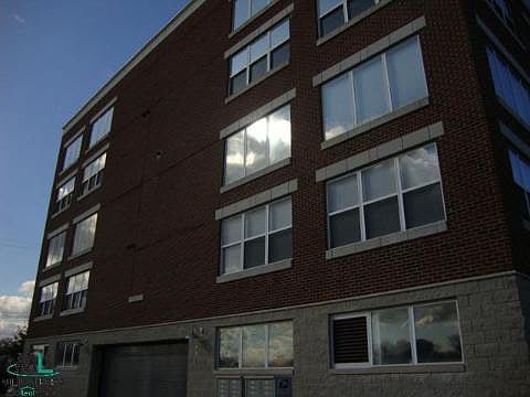 1st image of 98 Gratiot #31
