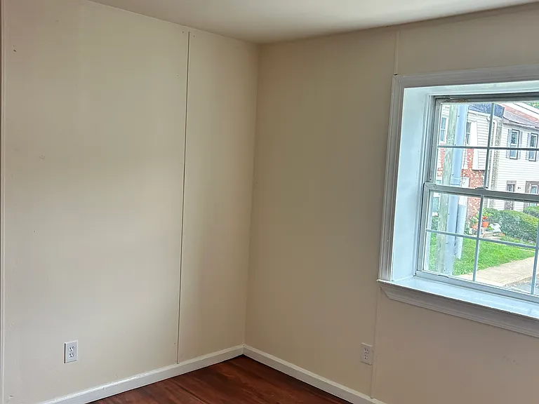 418 Rann Ct — Photo 11