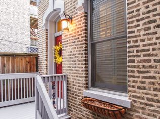 224 W St Paul Ave #CH, Chicago, IL 60614