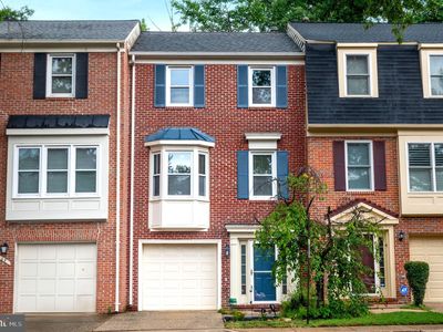 43 Carriage House Cir, Alexandria, VA, 22304