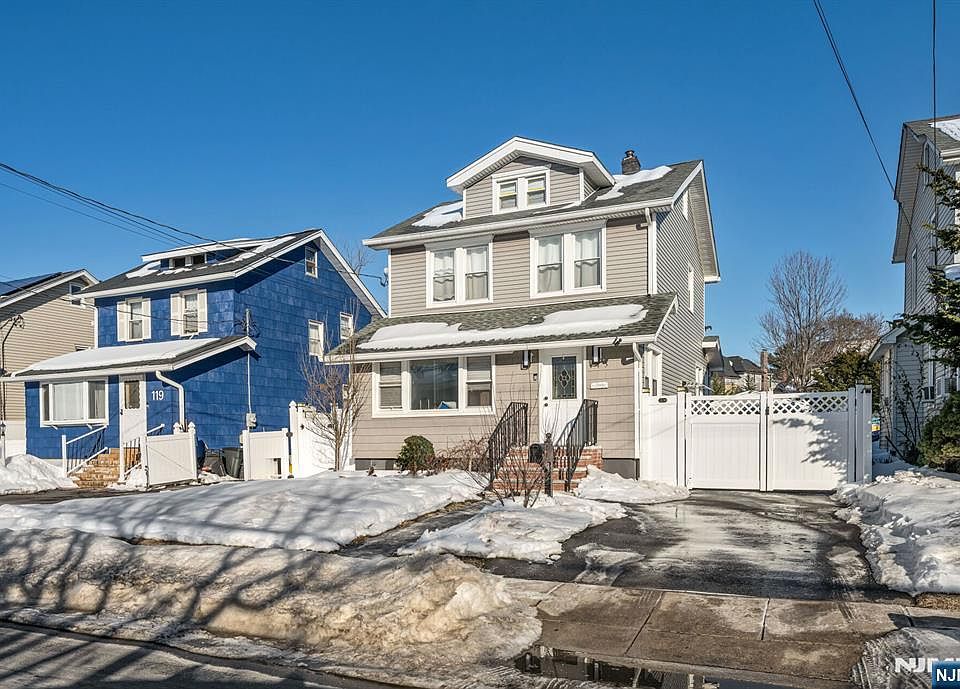 1st image of 115 River Rd