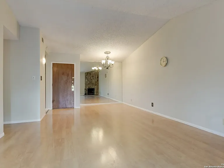 4119 Medical Dr #F304 — Photo 4