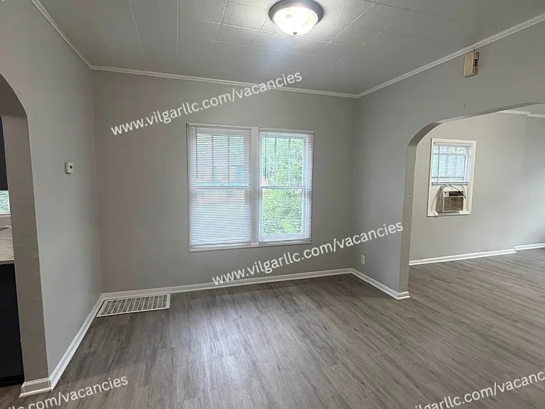 4200 Jefferson St — Photo 17