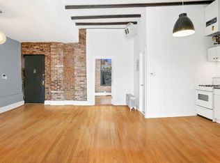 320 Court St APT 3, Brooklyn, NY 11231