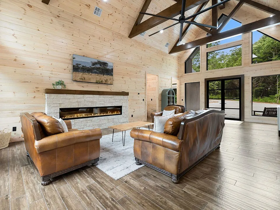13665 Farm Road 2212 #ID1583609P