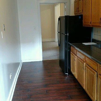 3rd image of 5166 S King Dr #1