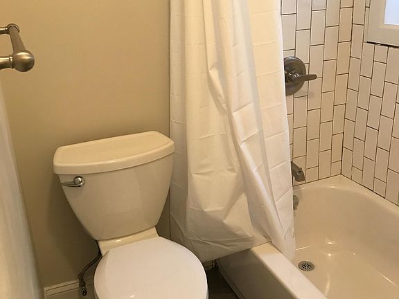 3rd image of 3 Magnolia Ave #2