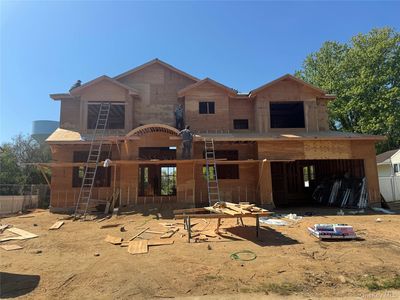 36 Sherman Drive, Syosset, NY, 11791
