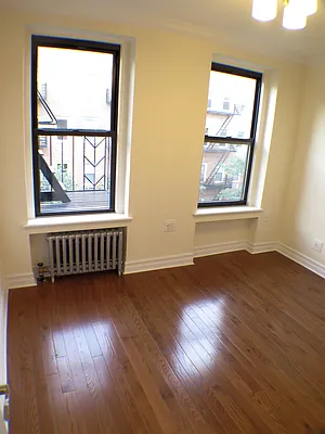 Rented by Glasser Realty LLC | media 20