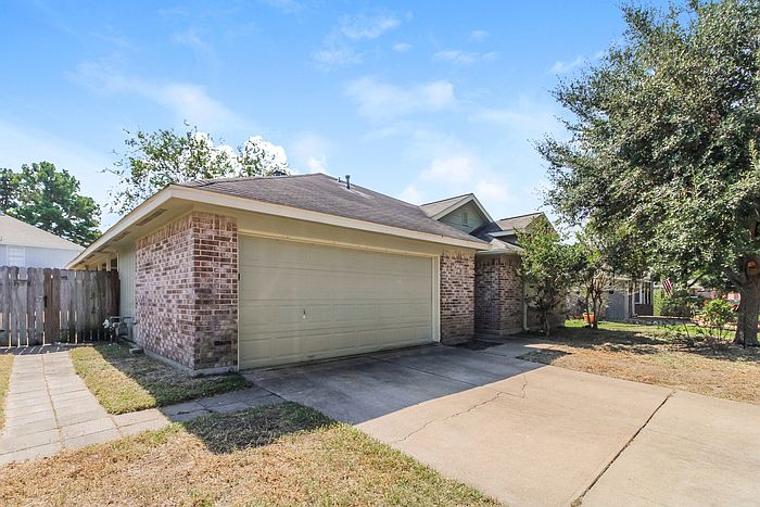 1st image of 22623 Blair Manor Ln
