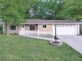 20203 Arlington Dr, Strongsville, OH