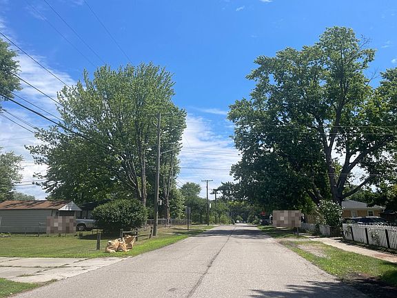 4th image of 1712 Russell St