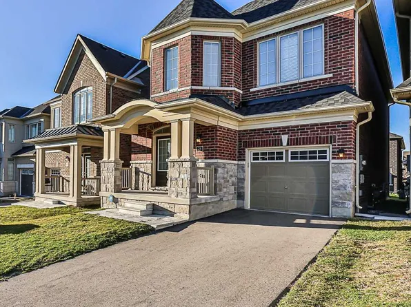 24 Applegate Dr, East Gwillimbury, ON L9N 0R2