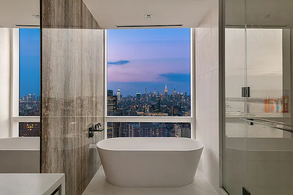 Rented by Douglas Elliman | media 27