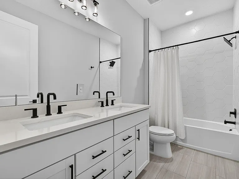 12534 Triumph Ln — Photo 28