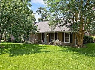 18024 Burnham Way, Greenwell Springs, LA 70739